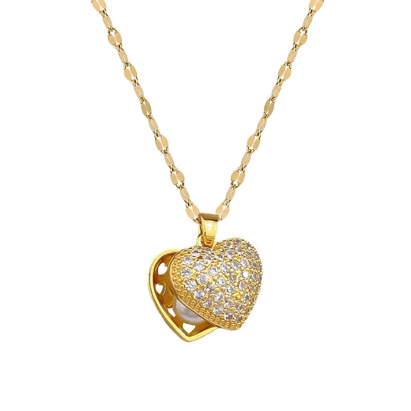 Luxurious Heart Pearl Oyster Necklace