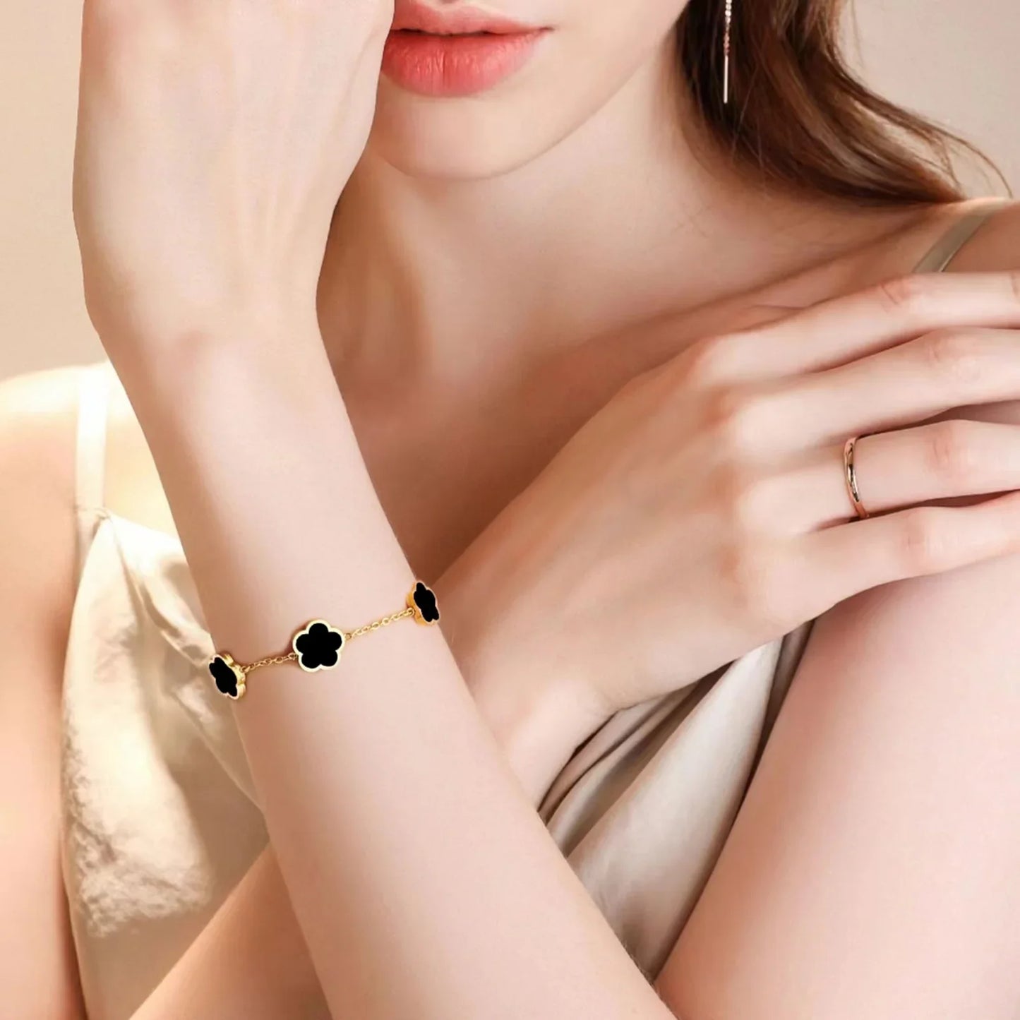 Lucky Clover 18K Gold Plated Clover Necklace Bracelet Earring Set