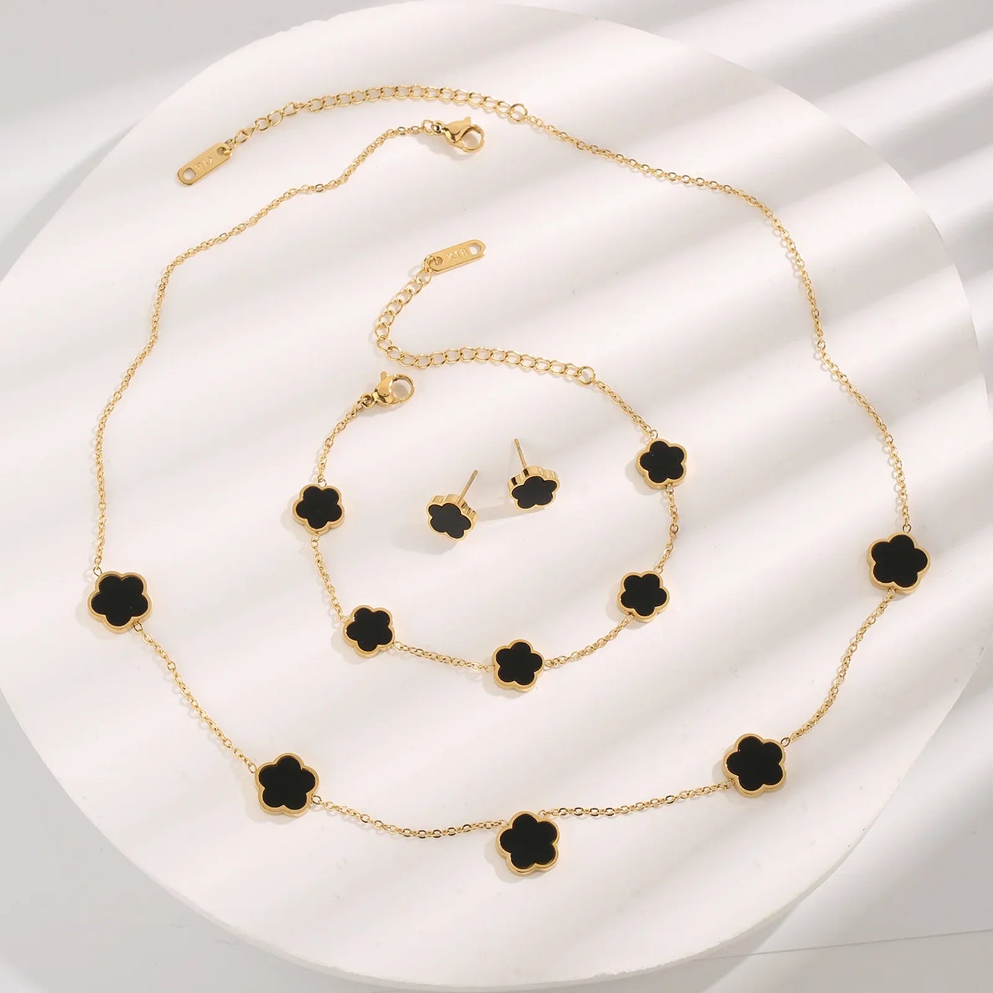 Lucky Clover 18K Gold Plated Clover Necklace Bracelet Earring Set