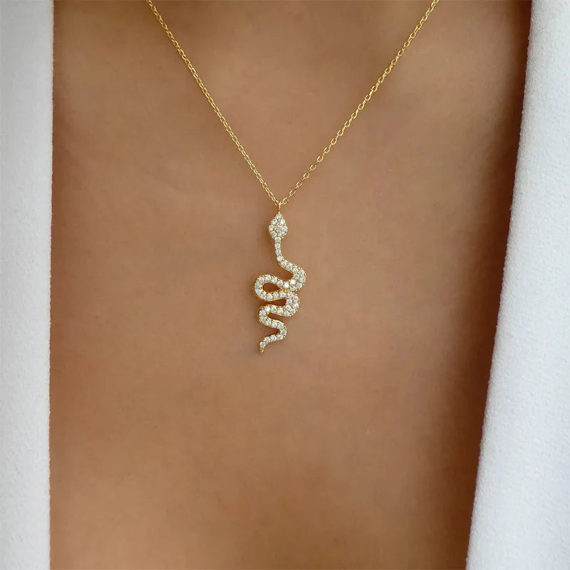 Retro Snake Pendant Necklace Chain for Women