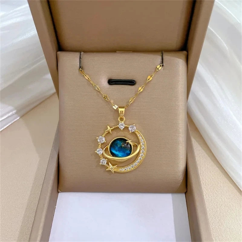Exquisite Starry Sky Planet Light Luxurious Necklace
