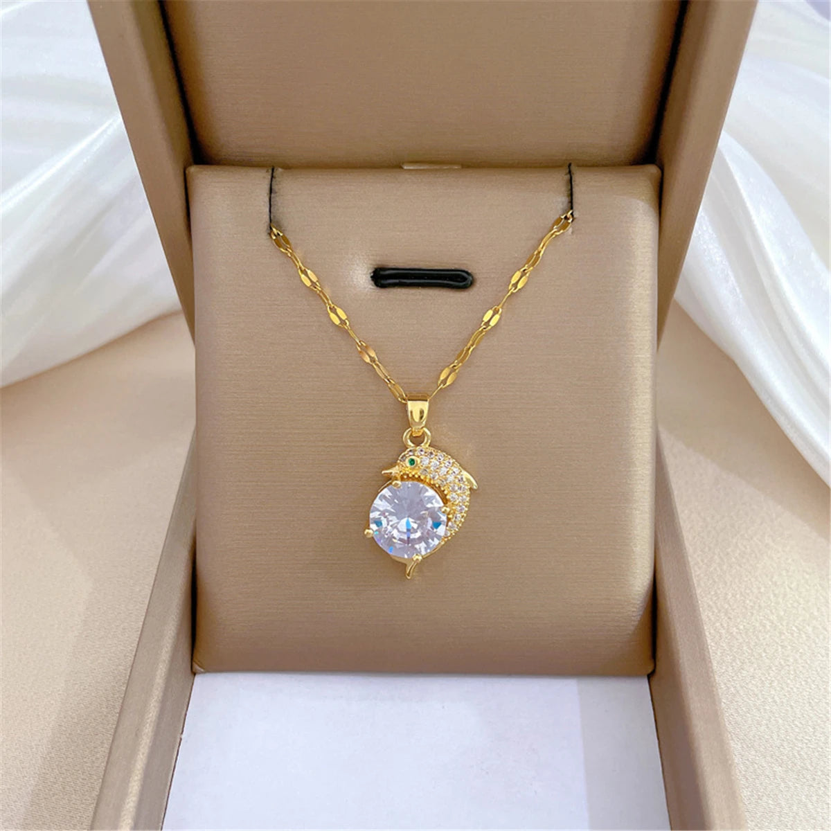 Creative Cute Cartoon Cat Stainless Steel Chain necklace