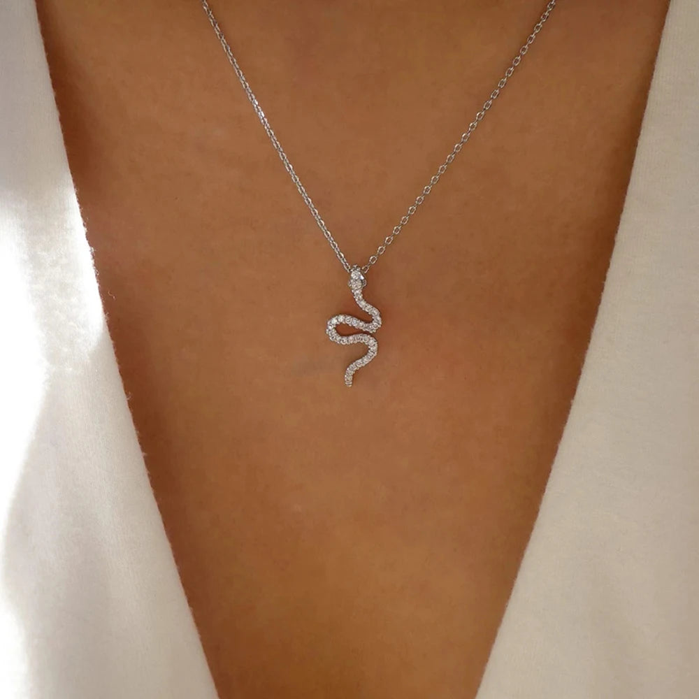 Retro Snake Pendant Necklace Chain for Women