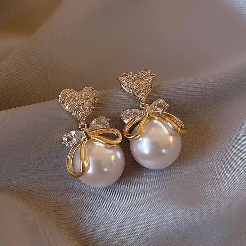 Heart Pearl Fine Earrings