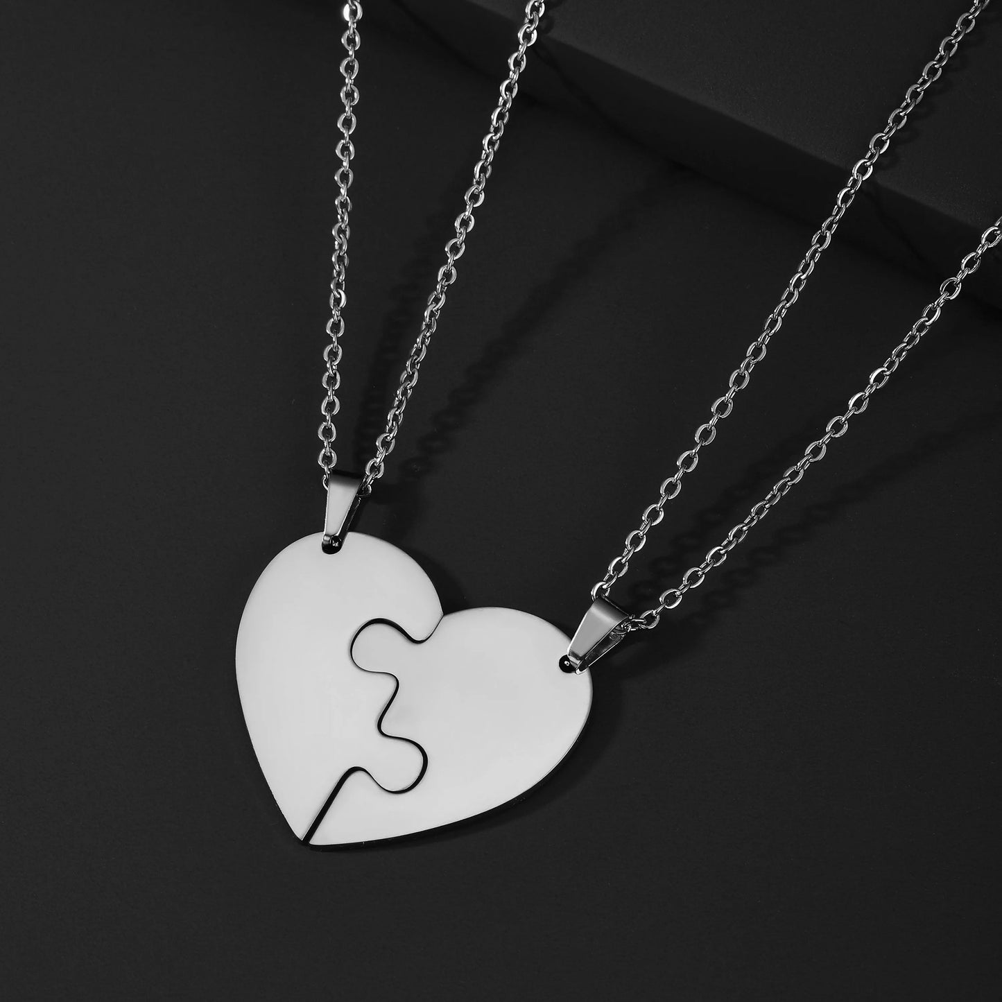 2Pcs Heart Puzzle Pendant Necklace