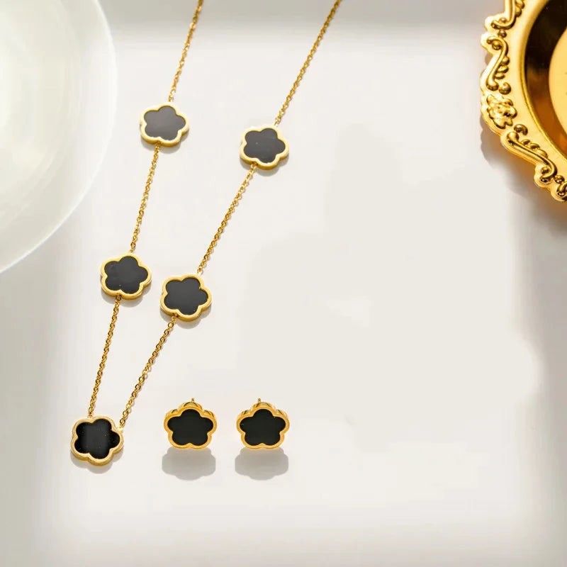 Lucky Clover 18K Gold Plated Clover Necklace Bracelet Earring Set
