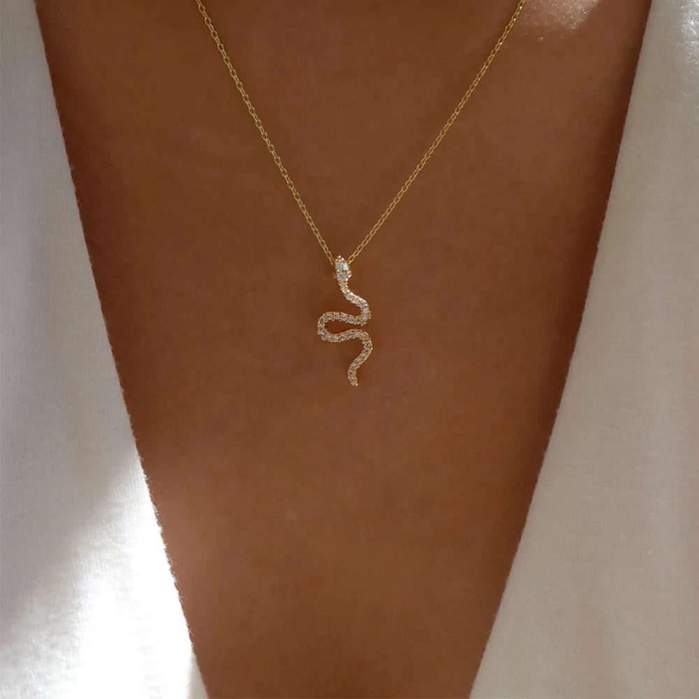 Retro Snake Pendant Necklace Chain for Women