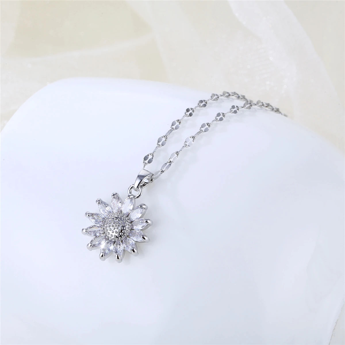 Creative Cute Cartoon Cat Stainless Steel Chain necklace