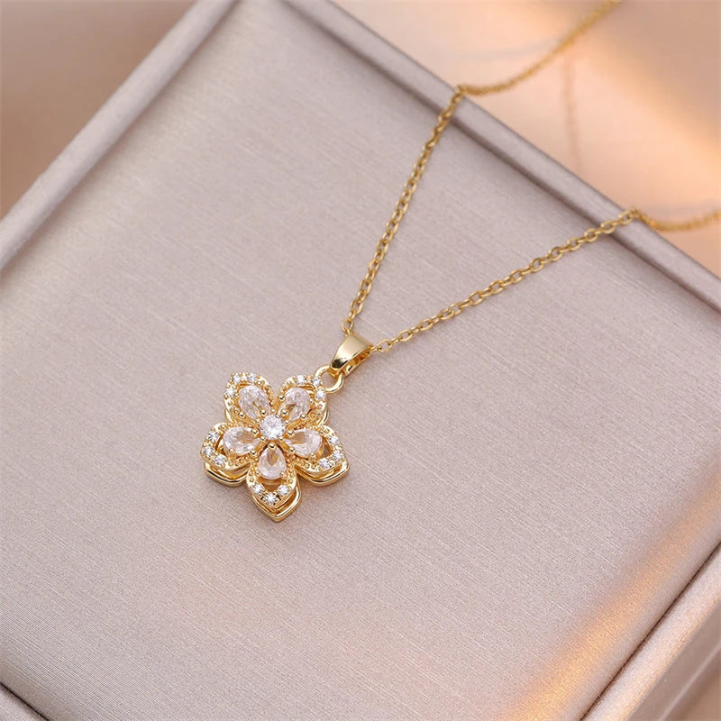 Exquisite Rotating Flower Pendant Necklace