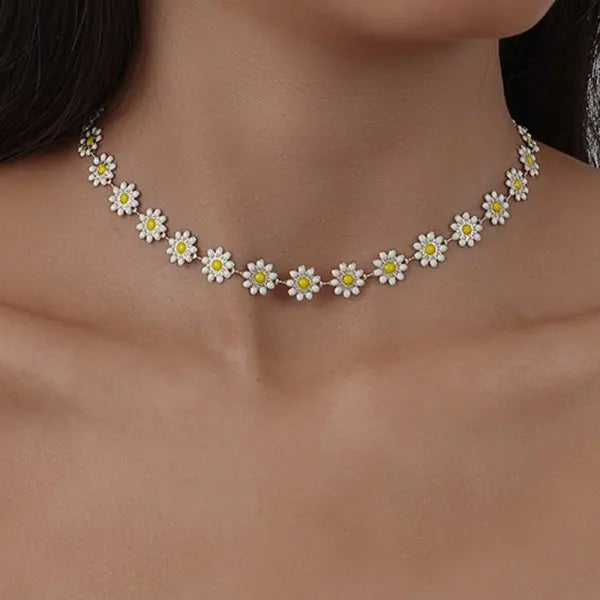 Double Layer Daisy Flower Chain Necklace