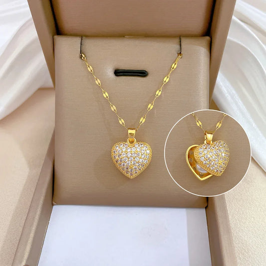 Luxurious Heart Pearl Oyster Necklace