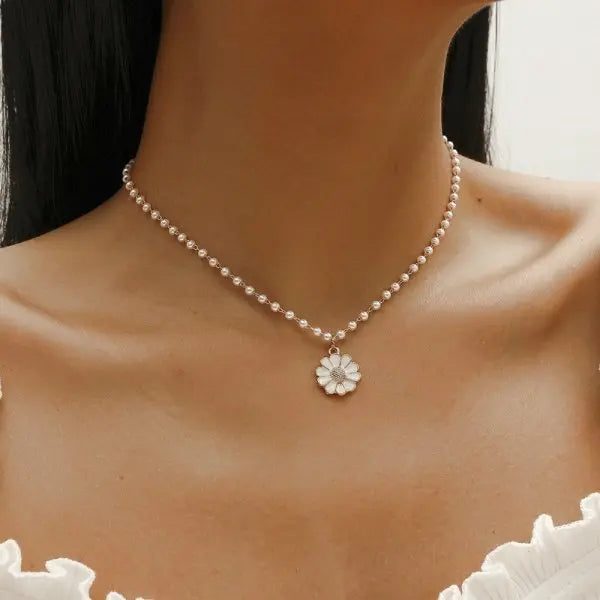 Double Layer Daisy Flower Chain Necklace