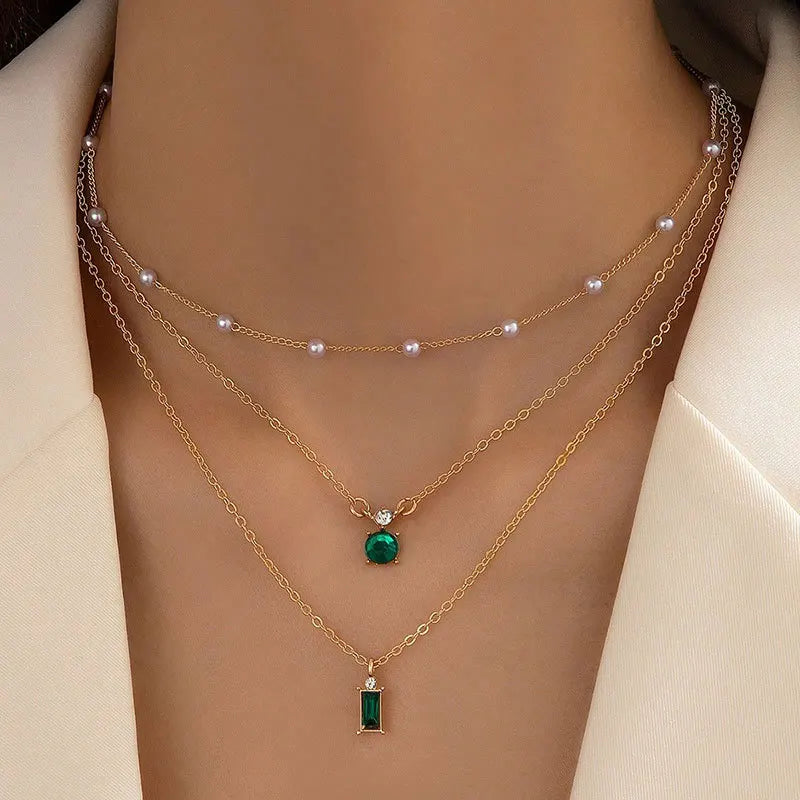 Simple Stacked Retro Imitation Emerald Green Pearl Multi-Layer Necklace