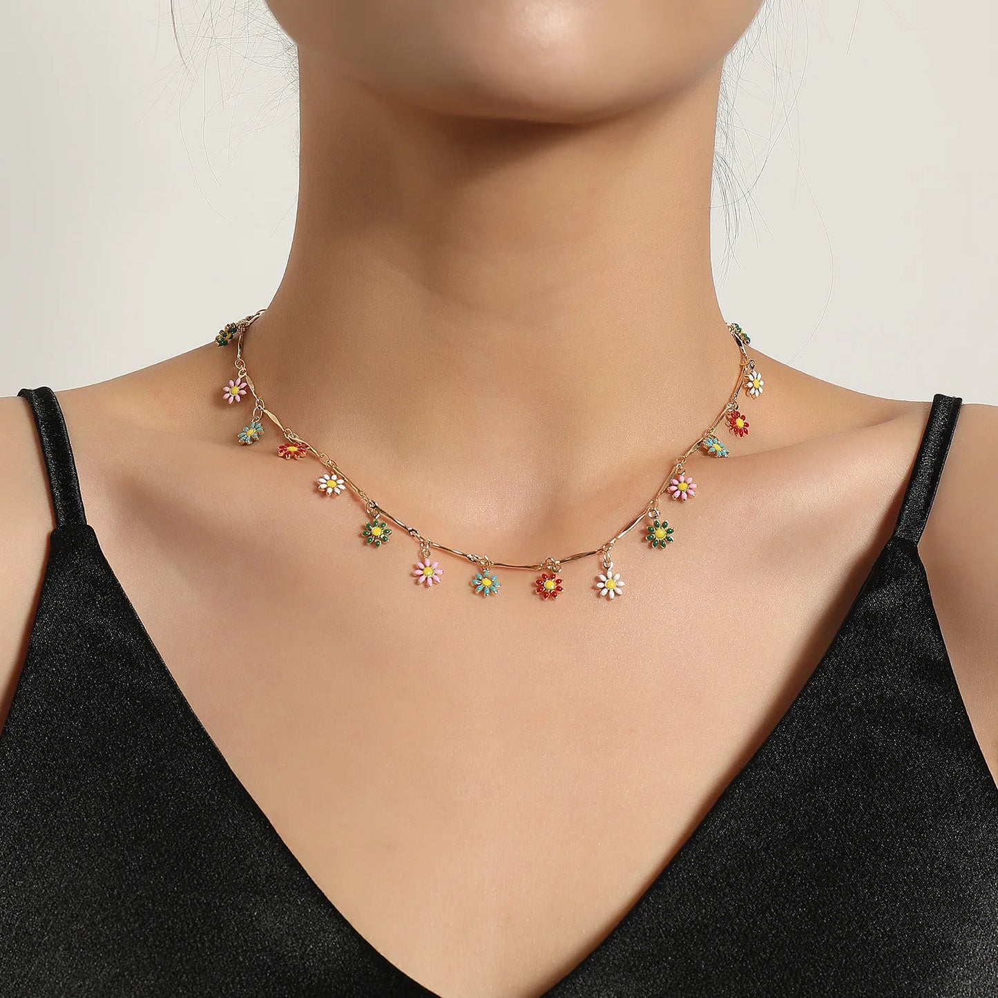 Double Layer Daisy Flower Chain Necklace