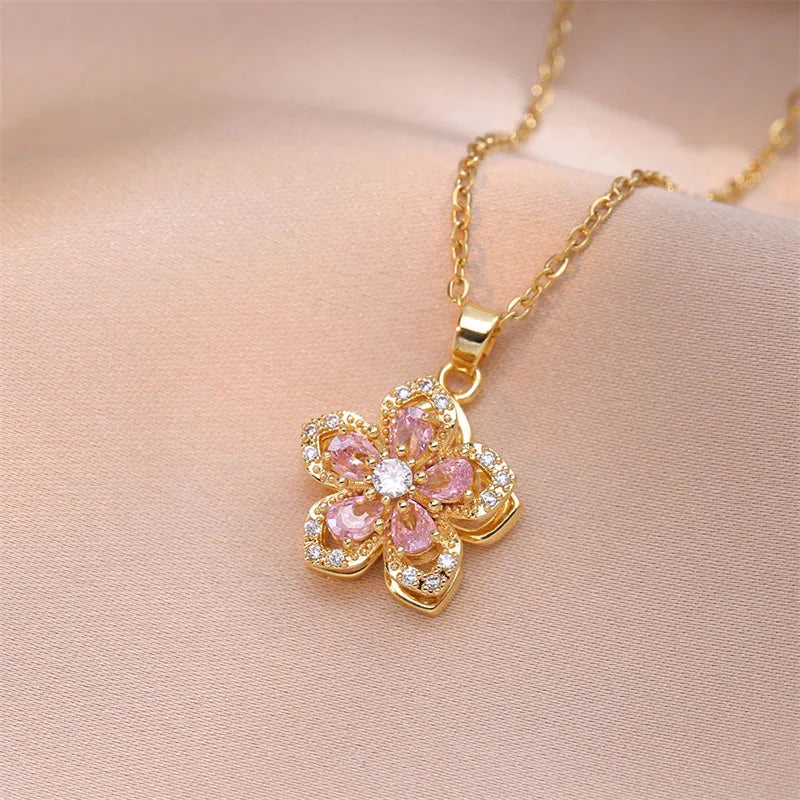 Exquisite Rotating Flower Pendant Necklace